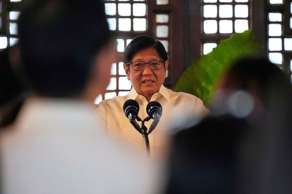 恒运资本配资 中期选举结果不及预期，菲总统要求全体内阁部长“礼节性辞职”