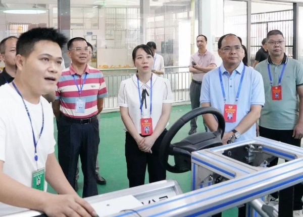东兴证券 罗定市政协：优化职业教育与产业发展对接，助力培养高素质产业人才